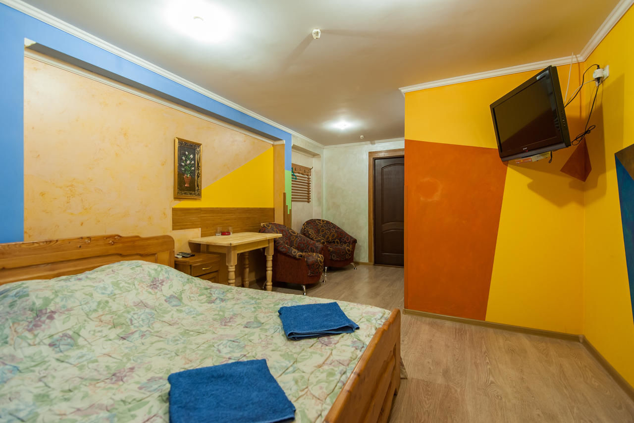 Отель Leoton Hotel Черновцы-40