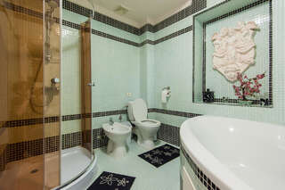 Отель Leoton Hotel Черновцы Полулюкс-1
