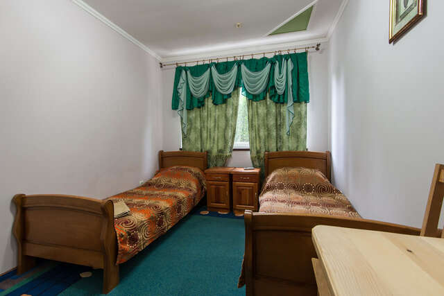 Отель Leoton Hotel Черновцы-42
