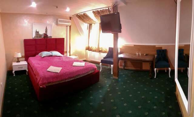 Отель Leoton Hotel Черновцы-9